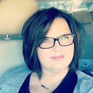 Meet your Posher, Alisa